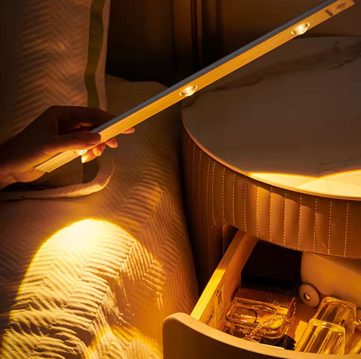 Slim Motion-Activated Light