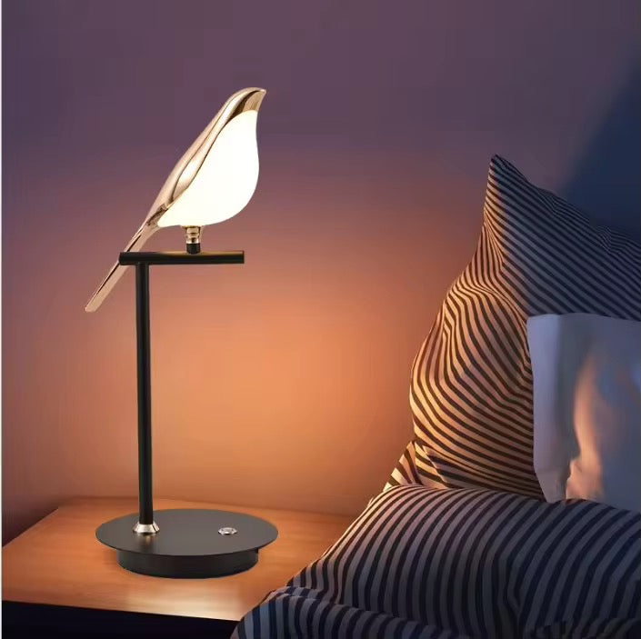 Modern Magpie Table Lamp – Stylish LED Bedside Lighting