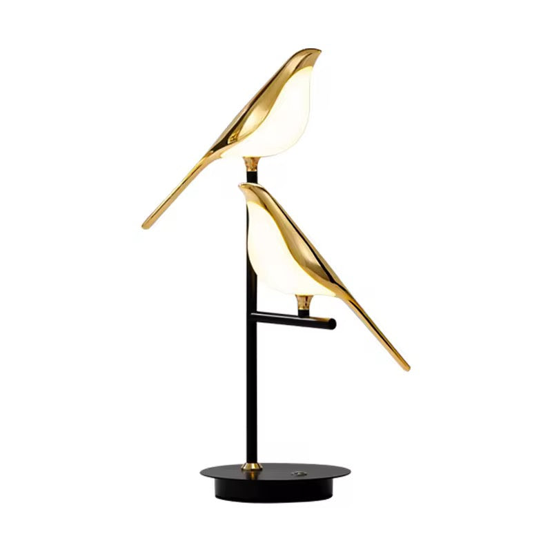 Modern Magpie Table Lamp – Stylish LED Bedside Lighting